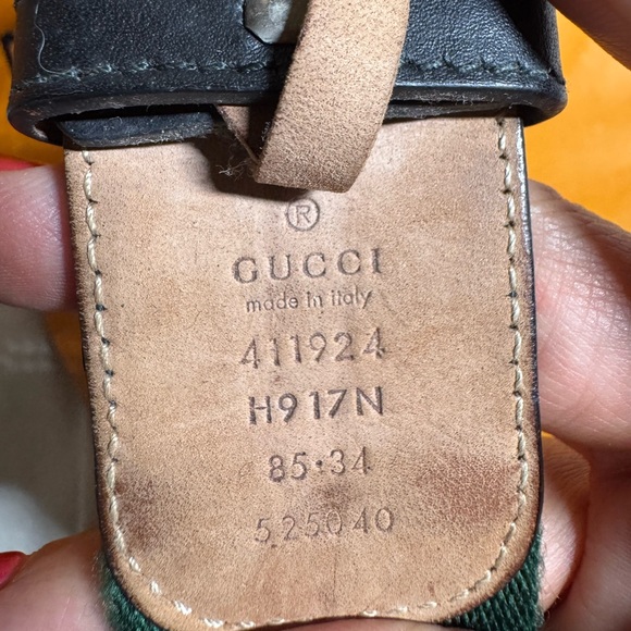 Gucci Signature Belt with Green and Red Stripes - Picture 2 of 2